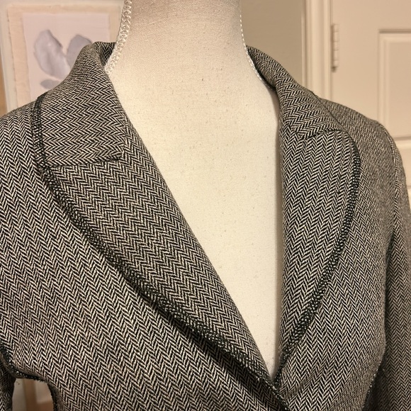 bebe | Black White Herringbone Wool Blend Blazer | Made in USA | 6 - Picture 5 of 12